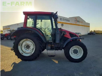 拖拉机 VALTRA N103