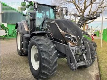 拖拉机 VALTRA