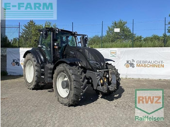 拖拉机 VALTRA T174