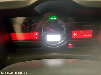 垃圾车 BOM Renault 26 tonnes：图5