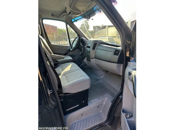 卡车 CRAFTER DEPANNEUSE VASP PTE VOITURE CARTE BLANCHE - 2007 - 393000km：图4