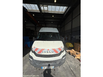 无侧窗厢式货车 IVECO Daily 35c13