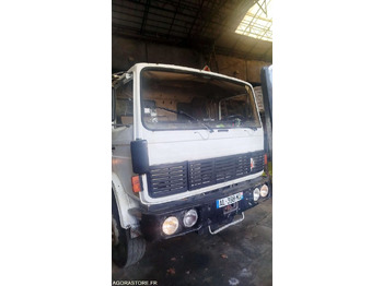 吊钩升降车 RENAULT G 230