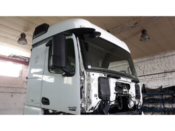 : 标题部分照片