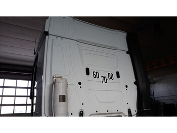 驾驶室和内部 适用于 卡车 Mercedes-Benz Stream space cab A:图5 驾驶室和内部 适用于 卡车 Mercedes-Benz Stream space cab A:图5