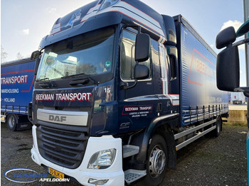 侧帘卡车 DAF CF 260