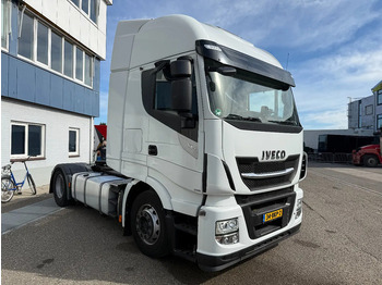 牵引车 IVECO Stralis HI-WAY