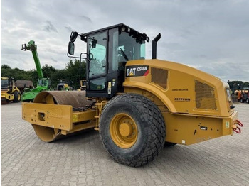 压实机 CATERPILLAR CS66B