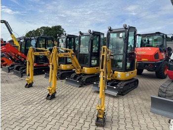 小型挖掘机 KOMATSU PC16