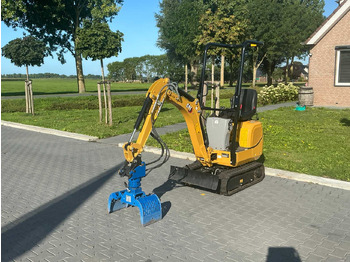 小型挖掘机 CATERPILLAR 300.9D