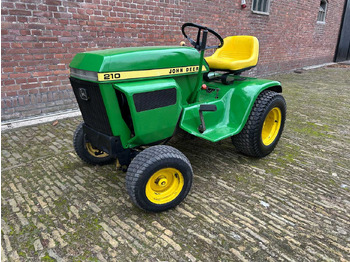 拖拉机 JOHN DEERE