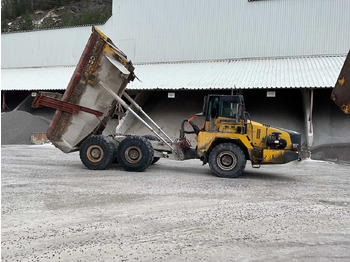 自卸车 KOMATSU HM300