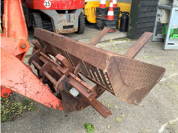 轮式装载机 Kubota R420：图3