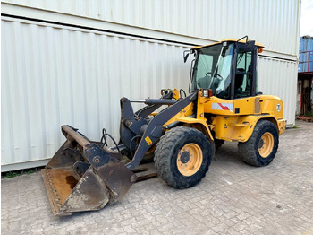 轮式装载机 VOLVO L30G