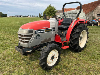 紧凑型拖拉机 YANMAR