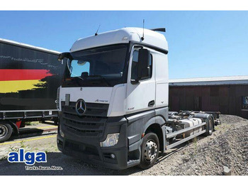 驾驶室底盘卡车 MERCEDES-BENZ Actros 1842