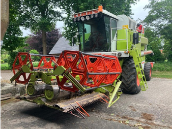 联合收割机 CLAAS Dominator