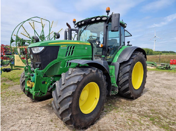 拖拉机 JOHN DEERE 6215R