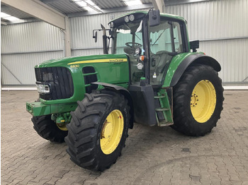 拖拉机 JOHN DEERE 6830