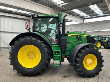拖拉机 John Deere 6R 215：图5