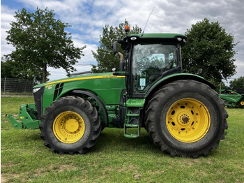拖拉机 JOHN DEERE 8R Series