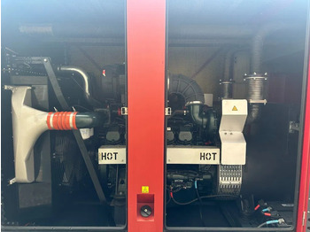 发电机组 Doosan Mecc Alte Spa 680 kVA Silent generatorset as New Demo 2021 !：图3