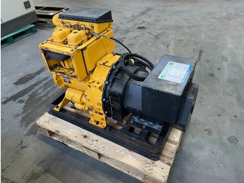 发电机组 Hatz 2M40H Stamford 25 kVA generatorset：图4