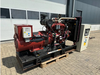 发电机组 Iveco 8061 Marelli 150 kVA noodstroom generatorset ATS automatische netovername：图2