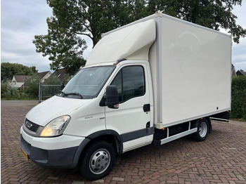 厢式货车 IVECO Daily