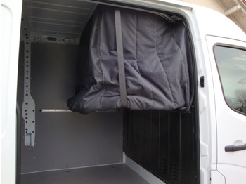 无侧窗厢式货车 RENAULT Master