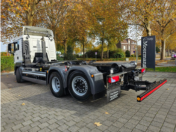 吊钩升降车 MAN TGS 28.500 L 6x2-4 Hooklift:图2 吊钩升降车 MAN TGS 28.500 L 6x2-4 Hooklift:图2