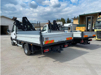 栏板式/ 平板卡车, 起重车 Iveco Daily 65C18 - Flatbed truck + crane：图4