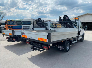 栏板式/ 平板卡车, 起重车 Iveco Daily 65C18 - Flatbed truck + crane：图3