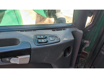 牵引车 Scania R360 Tractor：图3