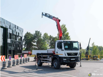 起重车 MAN TGM 18.250 4x4 Fassi F215A.0.23 Active HDS Cran:图2 起重车 MAN TGM 18.250 4x4 Fassi F215A.0.23 Active HDS Cran:图2