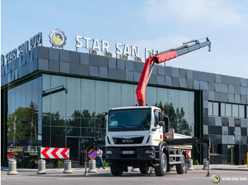 起重车 MAN TGM 18.250 4x4 Fassi F215A.0.23 Active HDS Cran:图3 起重车 MAN TGM 18.250 4x4 Fassi F215A.0.23 Active HDS Cran:图3