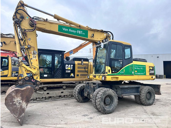 轮式挖掘机 KOMATSU