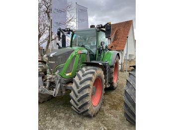 拖拉机 FENDT 718 Vario