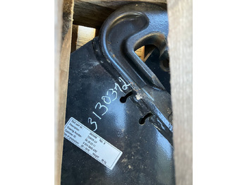 牵引车前端装载机 FENDT