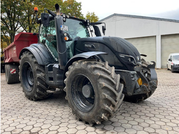 拖拉机 VALTRA T214