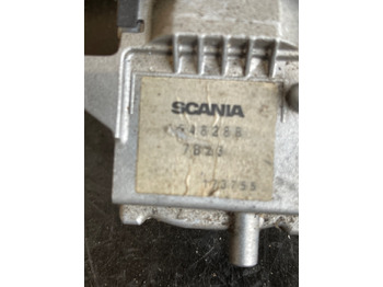 驾驶室和内部 适用于 卡车 SCANIA LEVER 1913733：图2