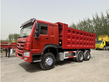 翻斗车 SINOTRUK HOWO