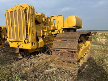 推土机 CATERPILLAR D4