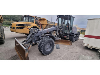 平路机 NEW HOLLAND