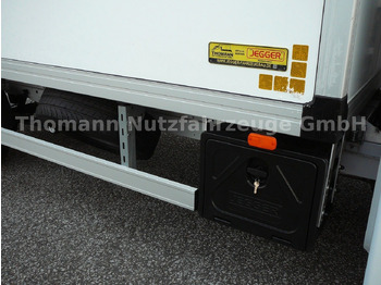 冷藏货车 Mercedes-Benz Sprinter 317 CDI Kühlkoffer Xarios 300 LBW：图4