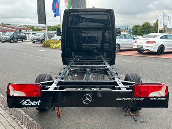 驾驶室底盘卡车 Mercedes-Benz Sprinter 311 CDI 4325 Fahrgestell：图5