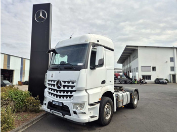 牵引车 MERCEDES-BENZ Arocs 1845