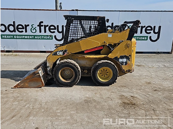 滑移装载机 2012 CAT 242B3:图2 滑移装载机 2012 CAT 242B3:图2