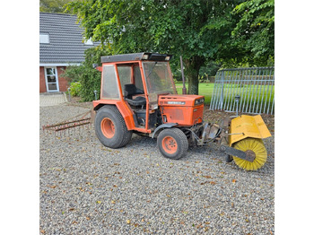 Kubota B8200 租赁 Kubota B8200：图1