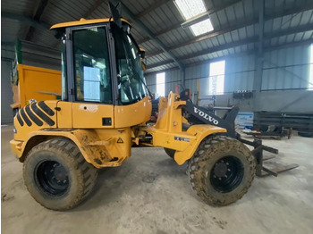 紧凑型装载机 Volvo L 30 B ZX：图2